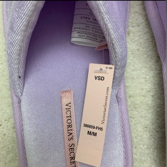 Victoria Secret Slippers for Women - Picture 5 of 6